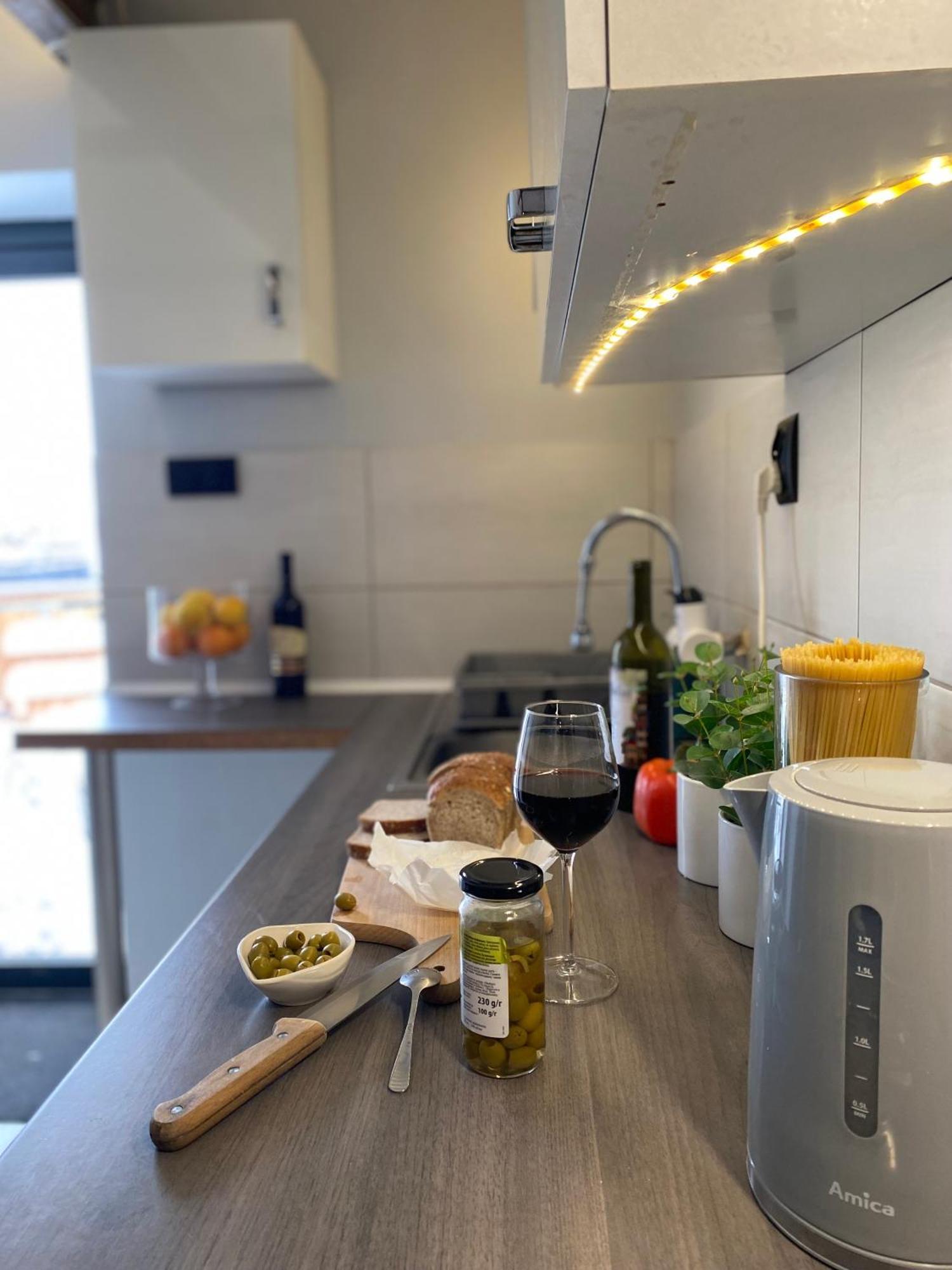 Stodola Apartamento Postomino Exterior foto