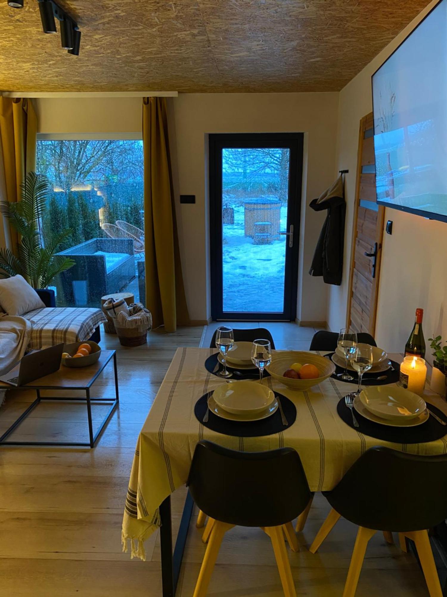 Stodola Apartamento Postomino Exterior foto