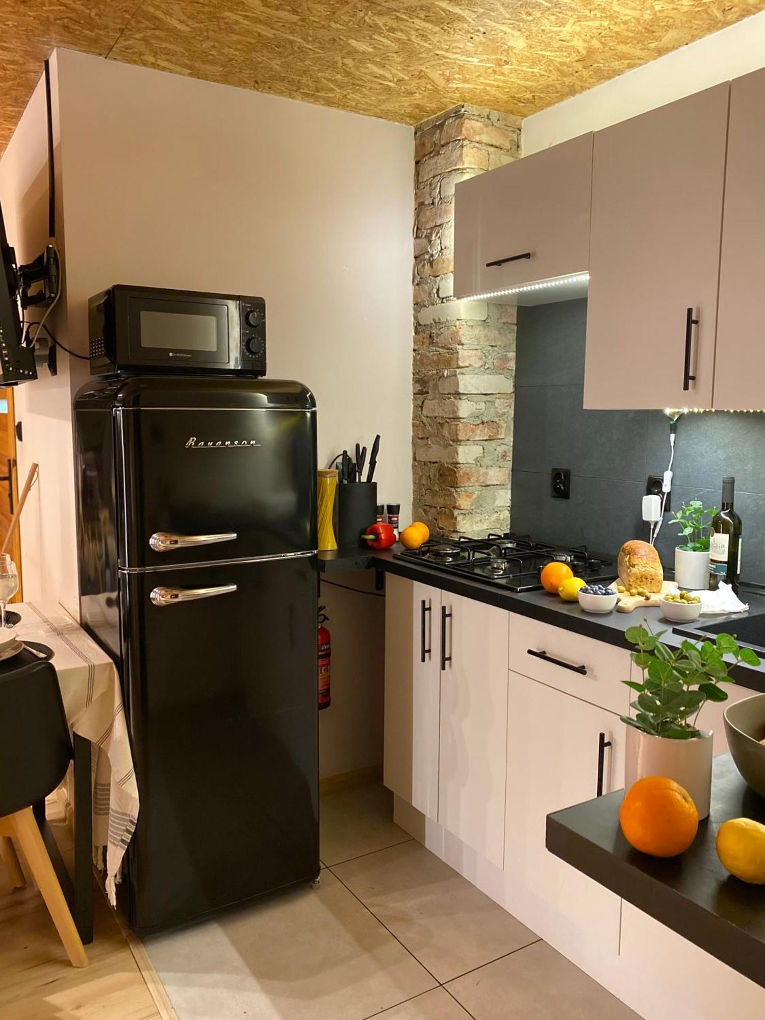 Stodola Apartamento Postomino Exterior foto